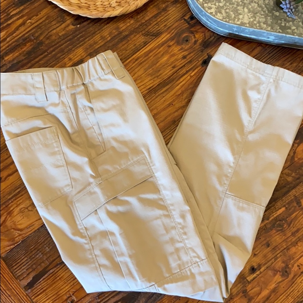 Vertyx ripstop women’s pants, size 8